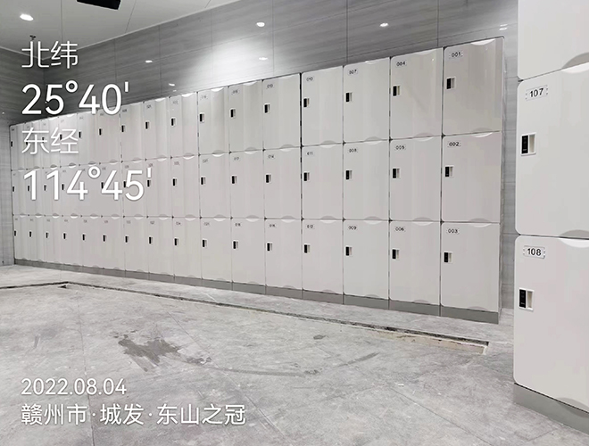 东山之冠游泳馆